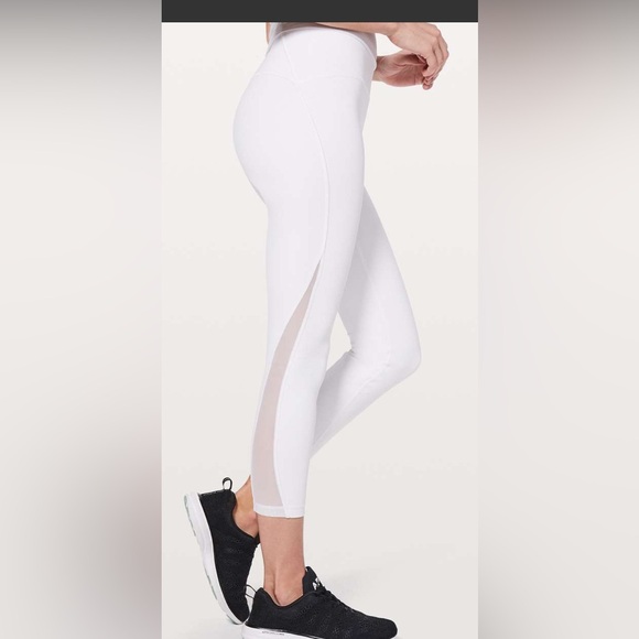 EUC Lululemon Train Times 7/8 Pant *25"
White (First Release) - Picture 3 of 8